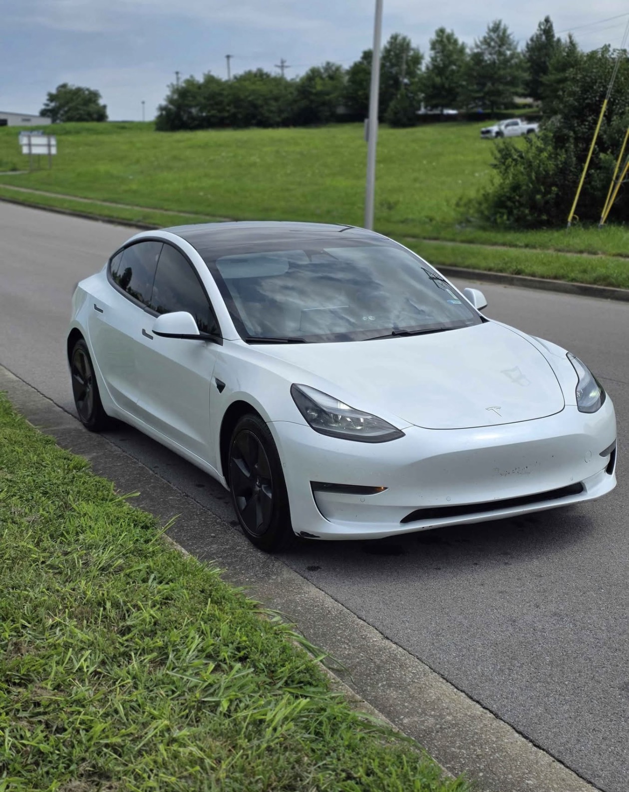 2021 Tesla Model 3 front passenger quarter